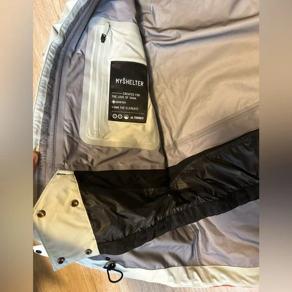 Adidas Terrex women’s Gore Tex ski and snowboard shell jacket size Large - Picture 8 of 11